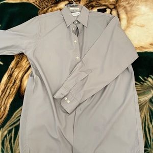 Long sleeve button up